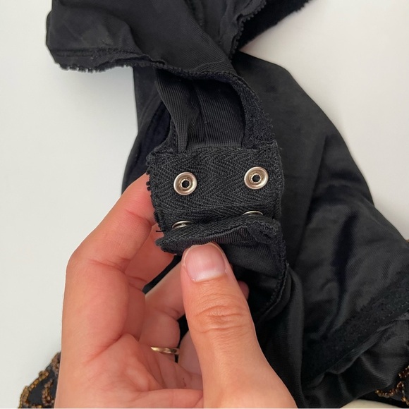 Elegant Vintage beaded bodysuit embellished unique 80s silk floral sequin event - Picture 15 of 16